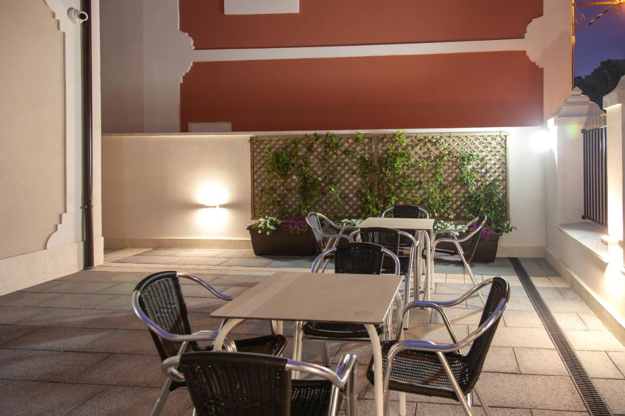 Apartamentos La Quinta Burgos Exterior foto